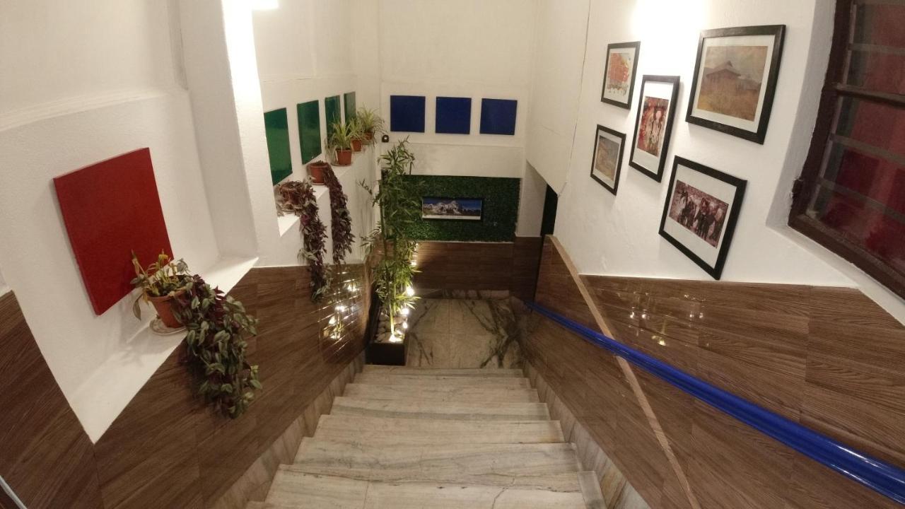 Mash Flora Fountain Hotel Gangtok Exterior photo
